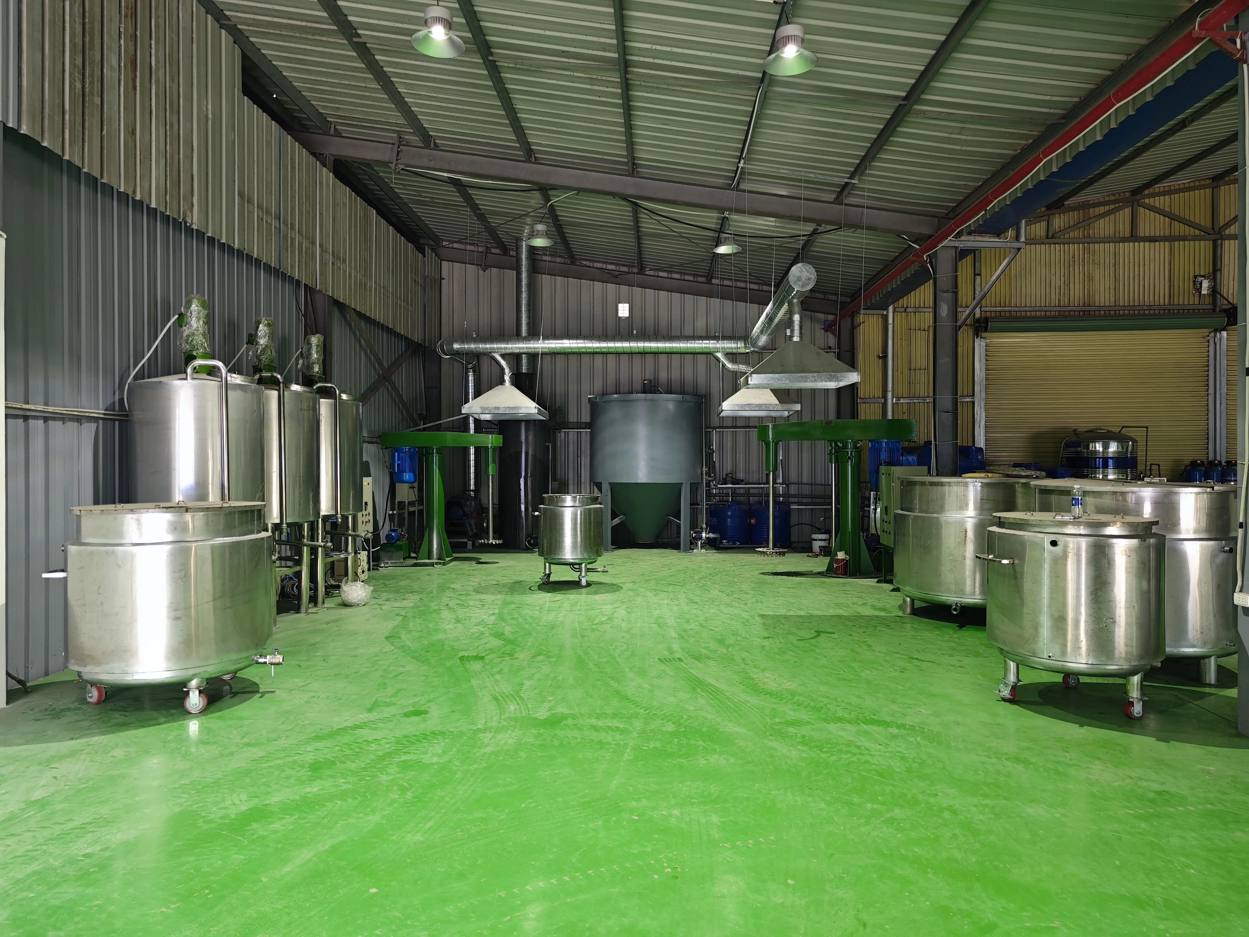 Khách hàng Nguyễn Hữu Doanh đánh giá về sản phẩm Tư Vấn Chọn Mua Bồn Khuấy Sơn 1000 1500 2000 2500 Lít 2