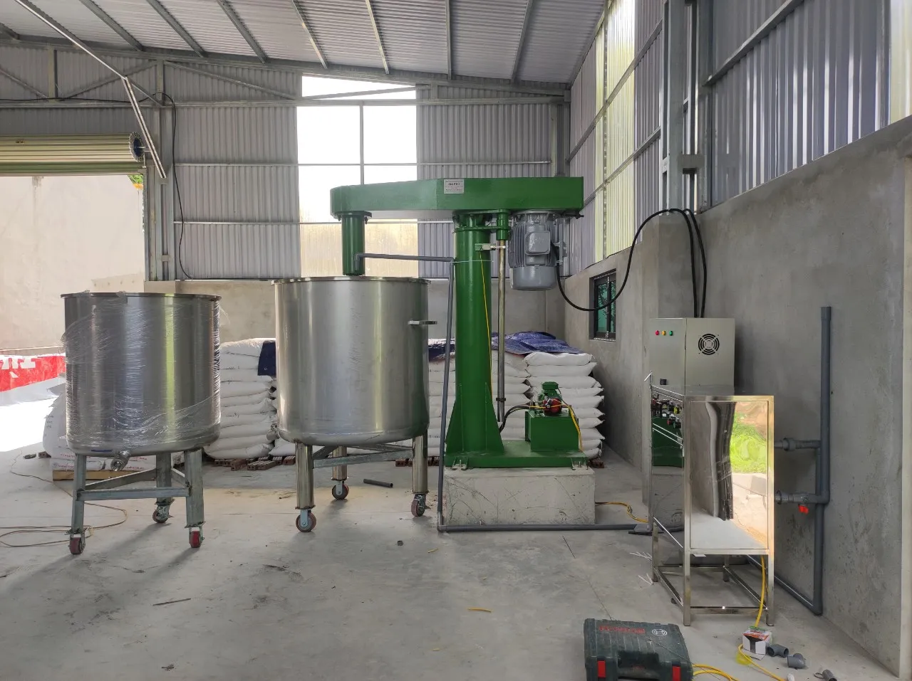 Khách hàng Đào Duyên đánh giá về sản phẩm Máy Khuấy Keo 500 Lít - Chìa Khóa Cho Sự Phát Triển Bền Vững 1