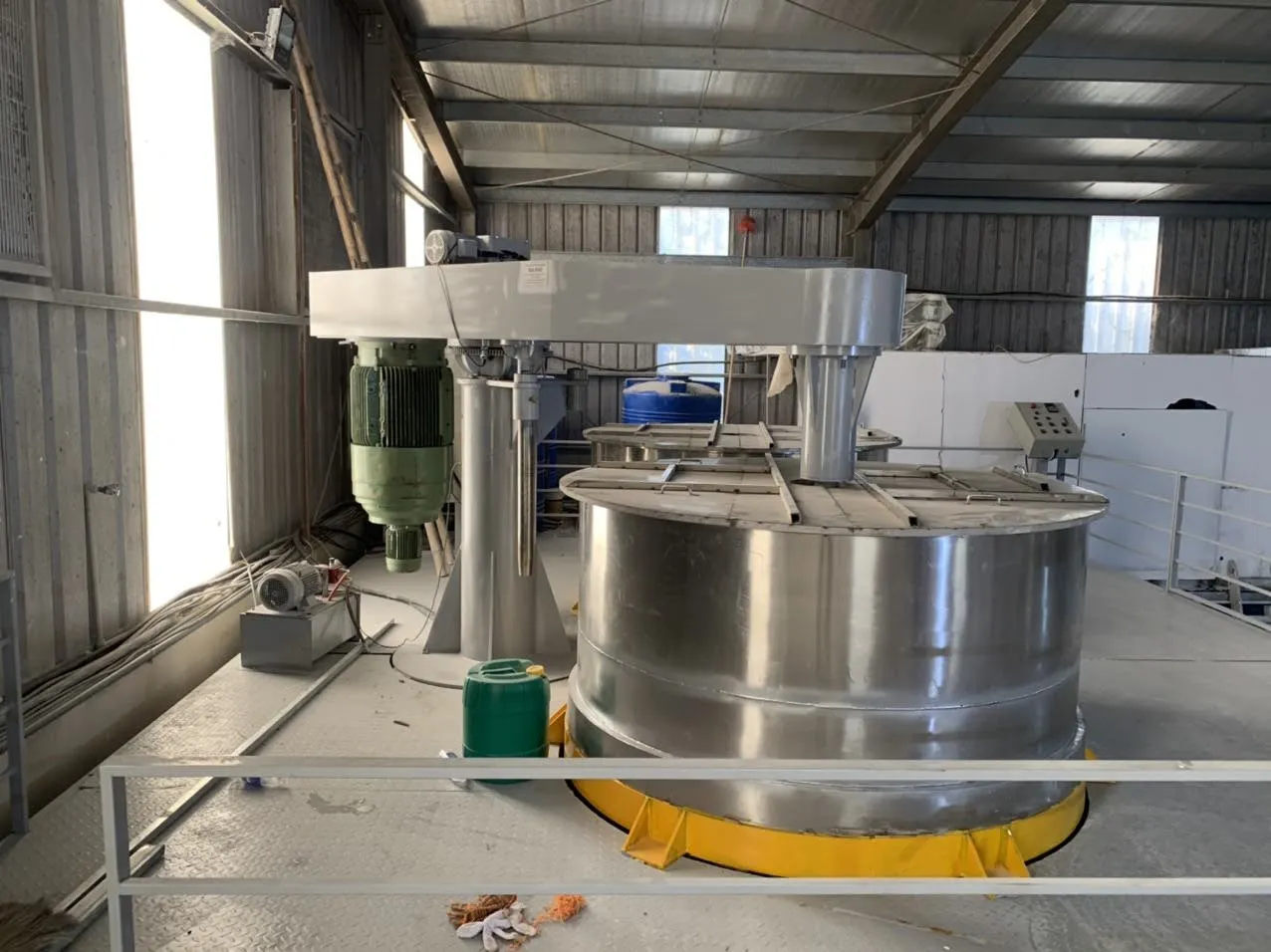 Máy Khuấy Sơn 5000 Lít 90kW Nâng Tầm Hiệu Suất Nhà Máy Của Bạn - Ảnh 1