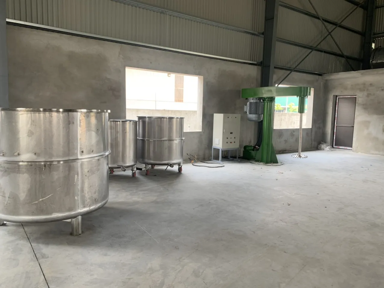Máy Khuấy Sơn 3000 Lít 55kW Giải Pháp Khuấy Trộn Hoàn Hảo - Ảnh 1