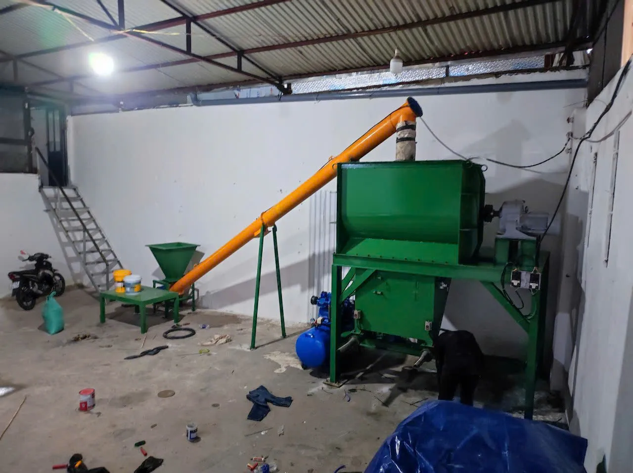 Máy Trộn Bột Bả 2000kg 50 Bao - Giải Pháp Trộn Khối Lượng Lớn - Ảnh 1